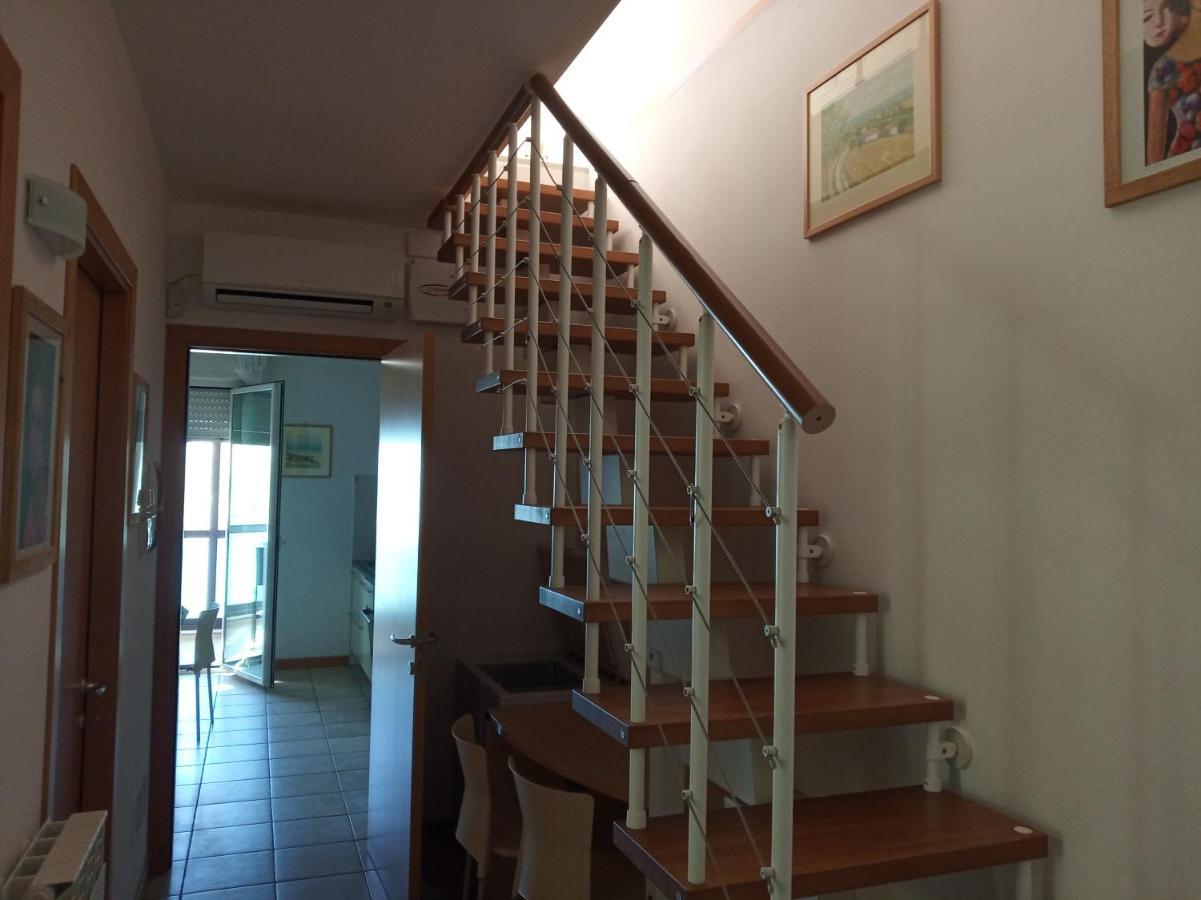 villa a mare Senigallia Exteriör bild